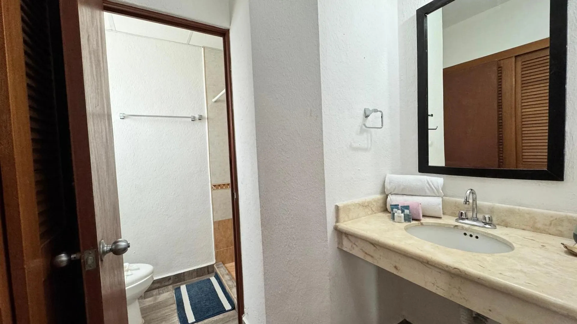 Central Luxury Stay -Fast Wifi- Playa Experience Playa del Carmen Apartment