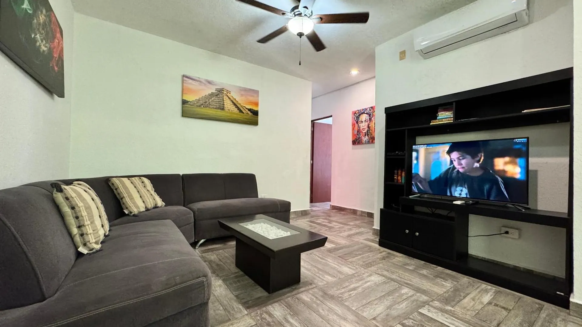 Central Luxury Stay -Fast Wifi- Playa Experience Playa del Carmen 0*,  Mexico