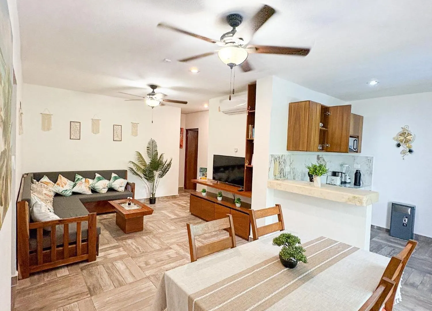 Daire Modern 2Br Apt-3 Baths-Pool-Wi-Fi-Steps To Beach Playa del Carmen Meksika